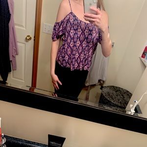 A unique pink/purple top